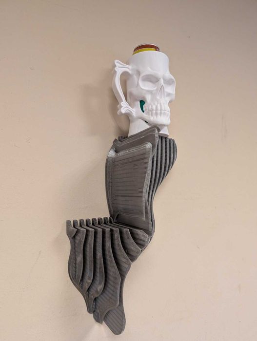 Стилен стенен рафт