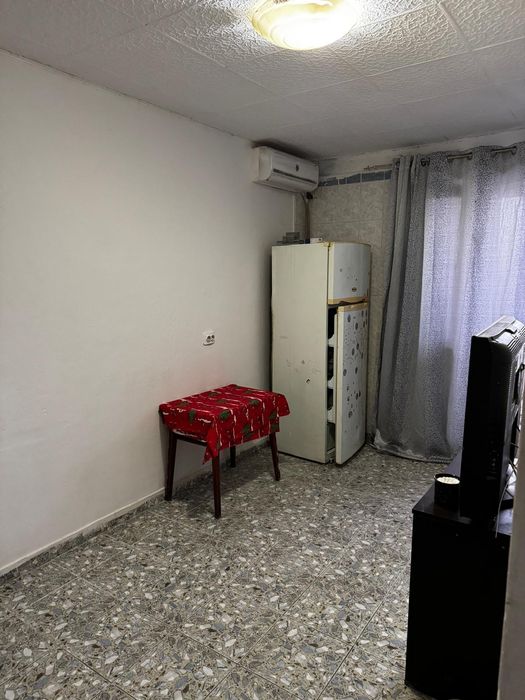 Vând garsoniera Iacob Andrei Ferentari