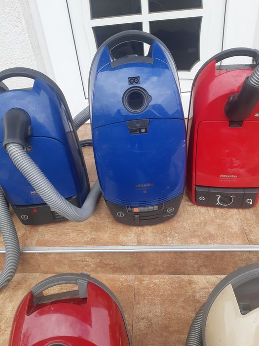 Aspiratoare  Miele, piese si cărucior