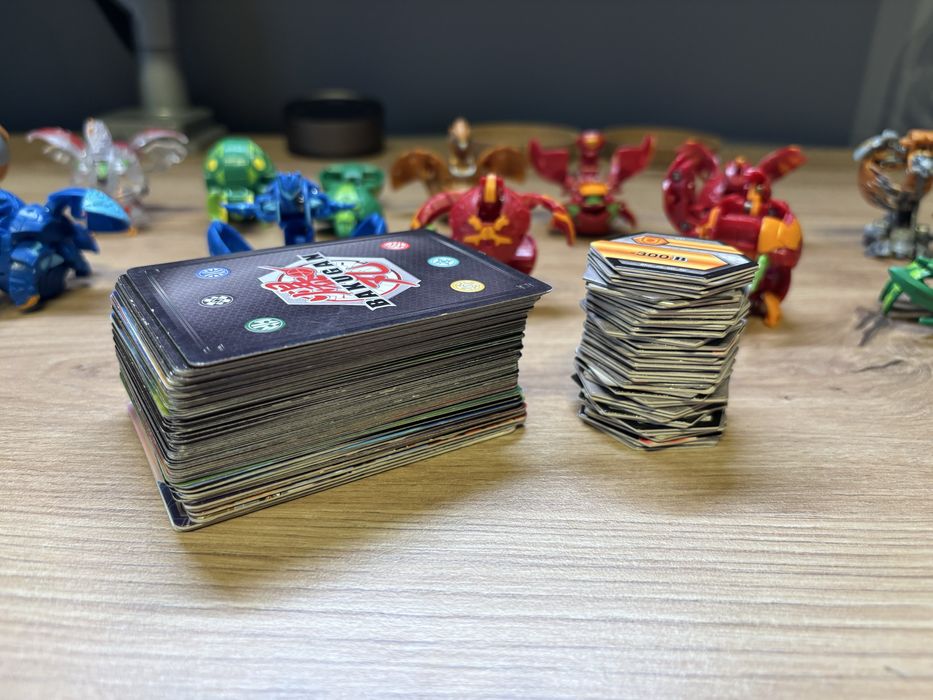 Set Bakugan 19 buc