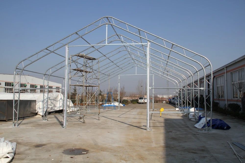 Cort depozitare industrial 10x24,4x5,2m, tip casă, Alb/Gri
