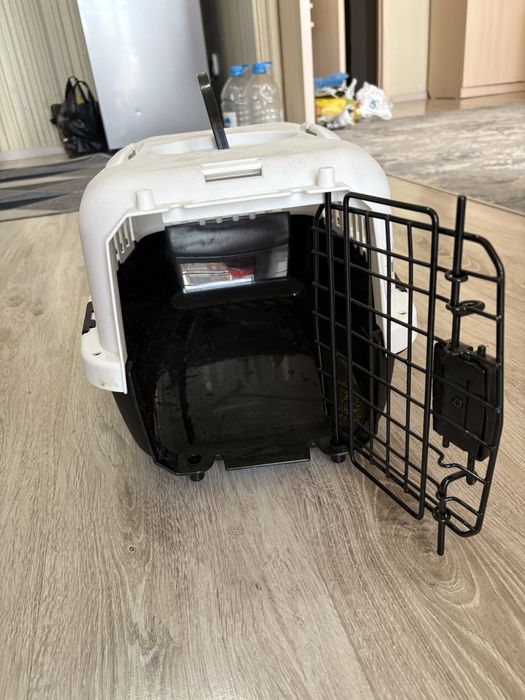 Переноска для кошек или собак