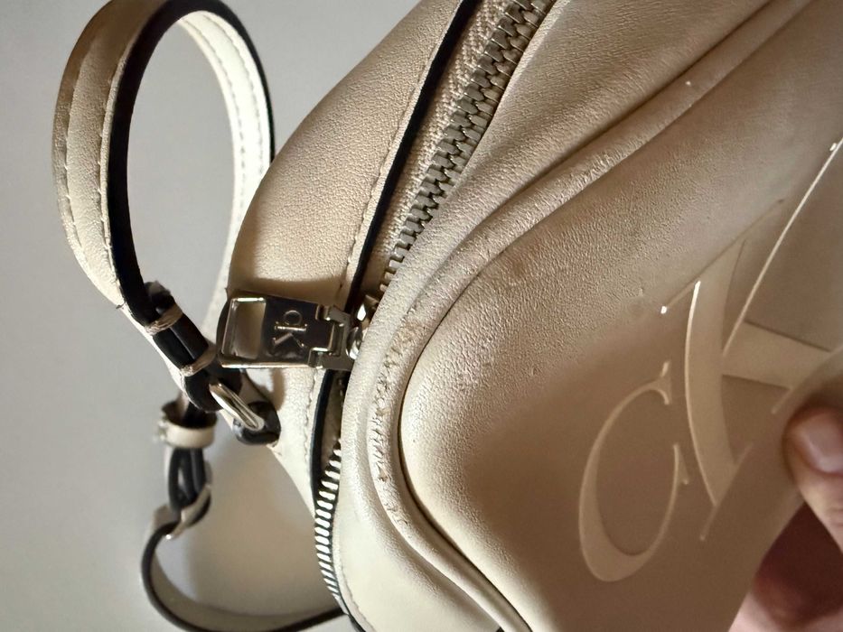 Calvin Klein Jeans дамска чанта / крос-боди