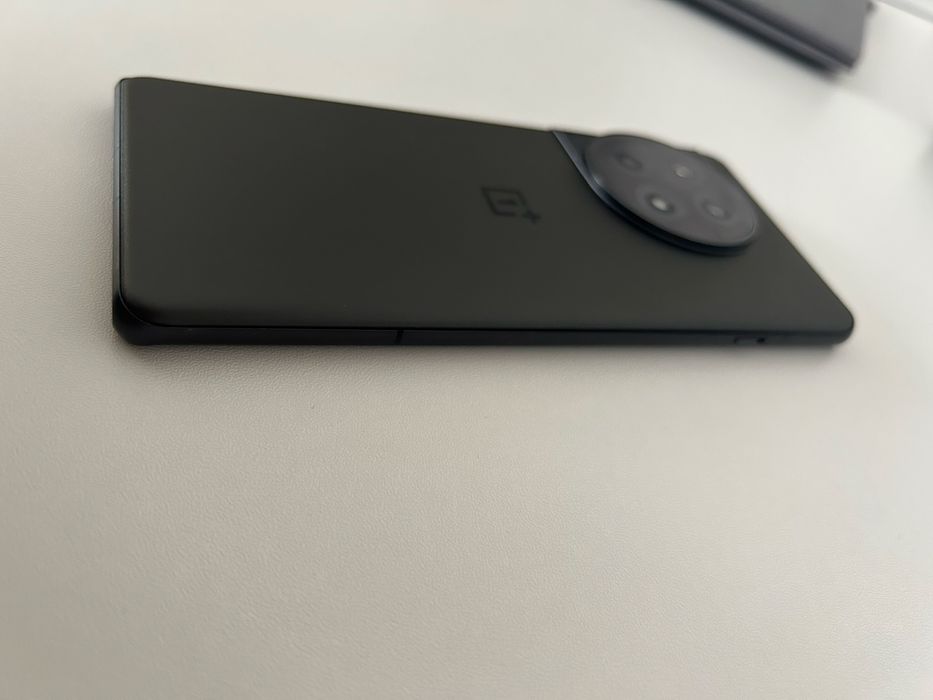 Oneplus 12R 512Gb/16Ram