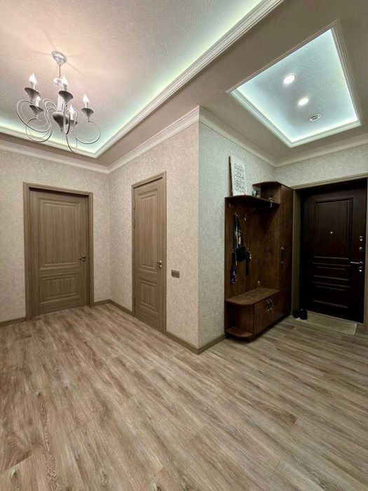 3 комнатная квартира в ЖК Дархан . Мирзо Улугбекский район