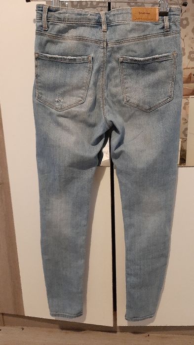 Дамски дънки Stradivarius