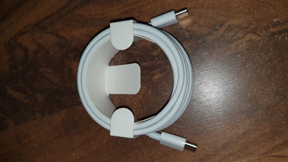 Cablu 2metri USB C to USB C nou original Apple iPad MacBook iMac