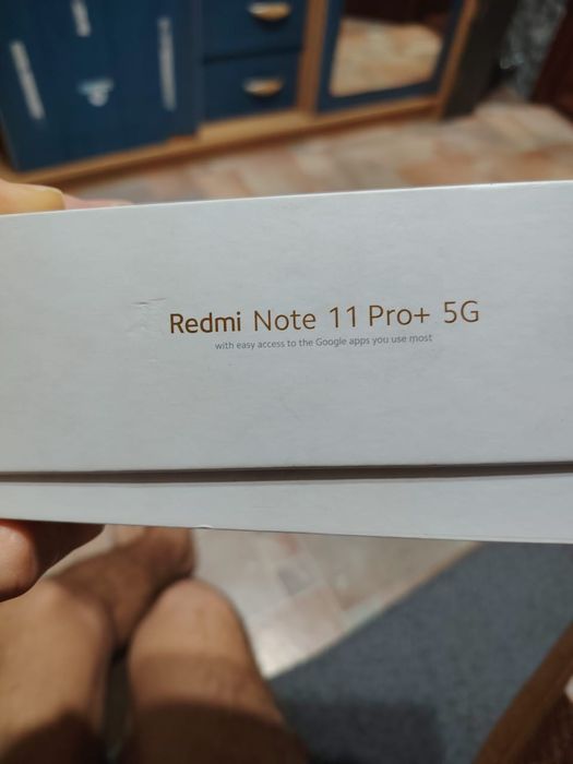 Redmi note 11 pro+5g 8/256