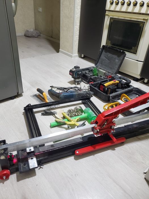 Инструменты  сотилади