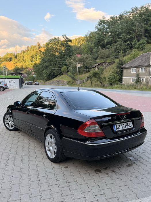 MERCEDES-BENZ E-Class 2007 — imagine 4