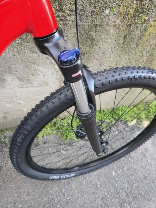 Trek Marlin 6 29 цола М размер 2х8 скорости Като нов заключване вилка