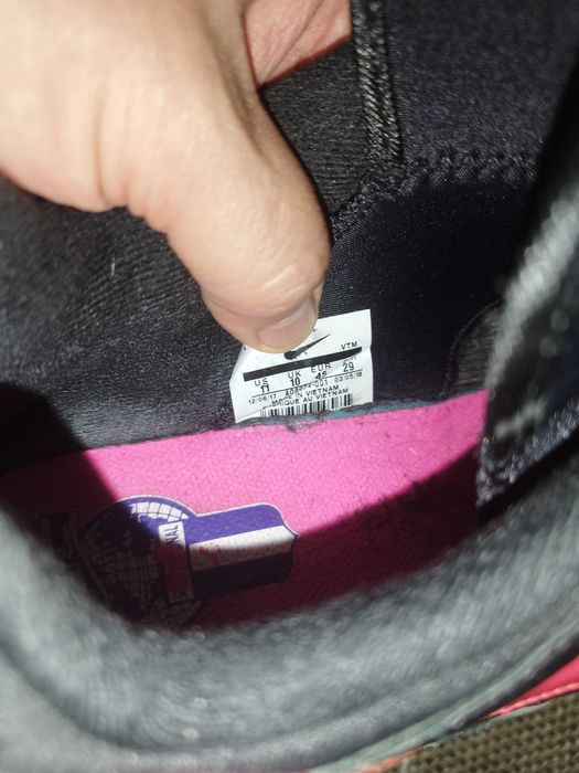 ghete basketball Nike air 180 size 45