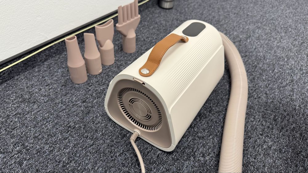 Uscator silentios profesional ptr animale de companie (caini, pisici)