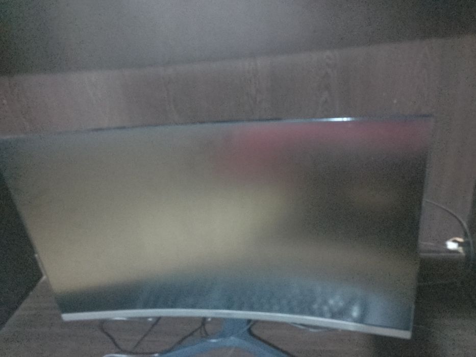 Monitor gaming curbat Samsung