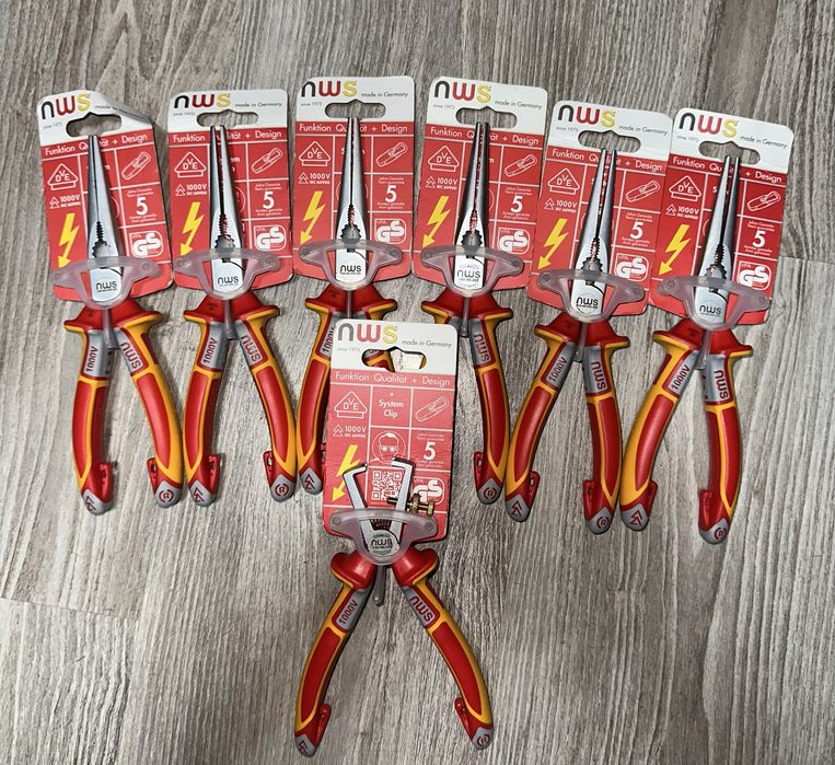 Clesti diverse modele! La super pret