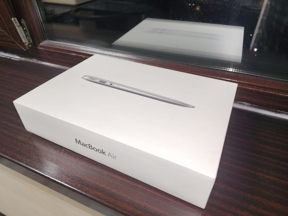 macbook  air A1465 ТОРГ