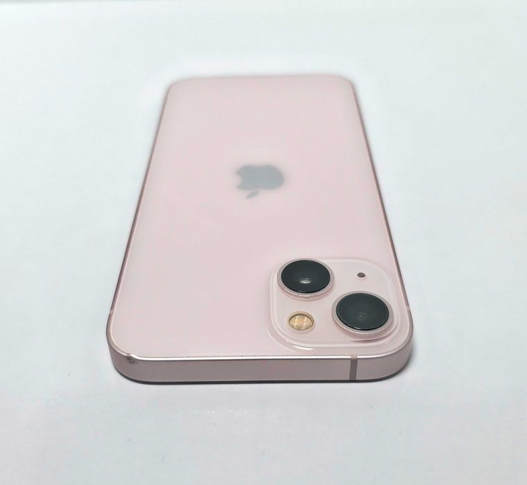 iPhone 13 128GB Pink