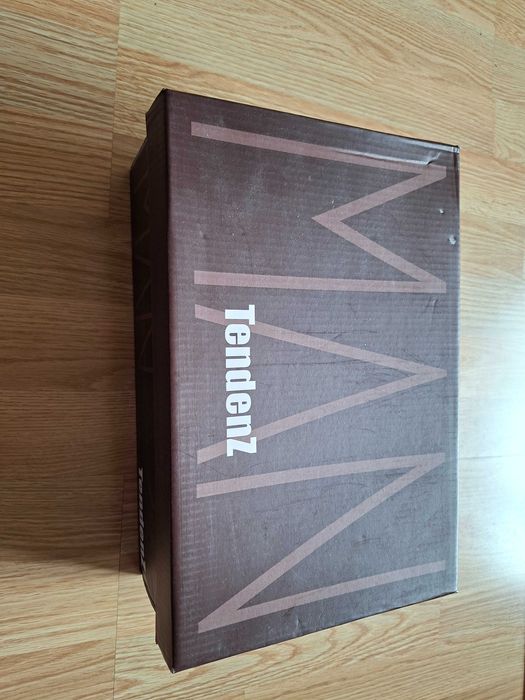 Черни кожени зимни боти