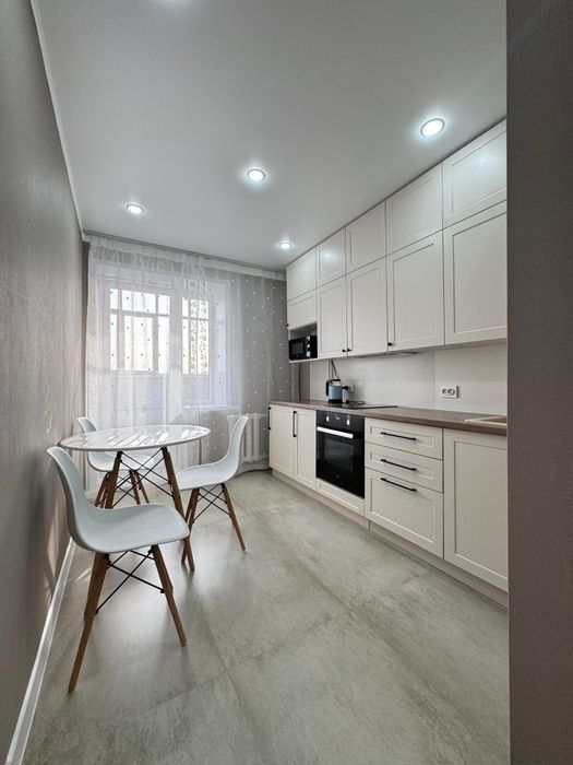 Продам квартиру парк