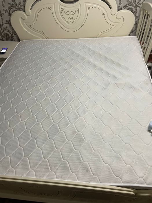 Матрас новый в продаже. Размер стандарт, продаю за пол цены.ортопед