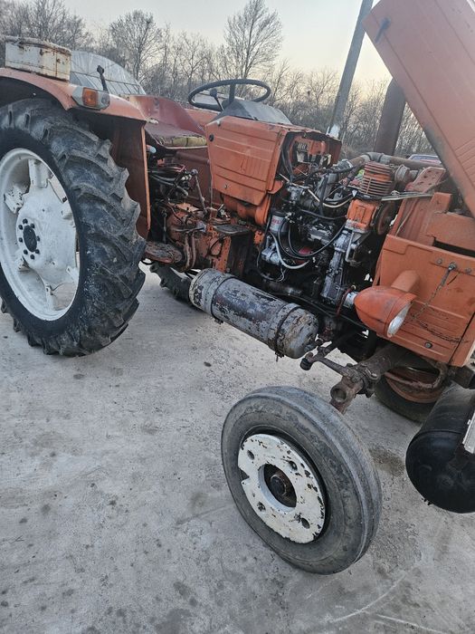 Tractor L 445 adus recent