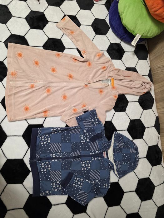 Lot haine marimea 104