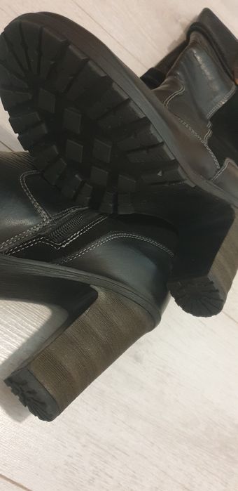 Ботуши на ток от естествена кожа