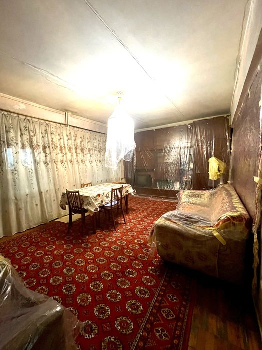 Продается 4х комнатная квартира на Чорсу