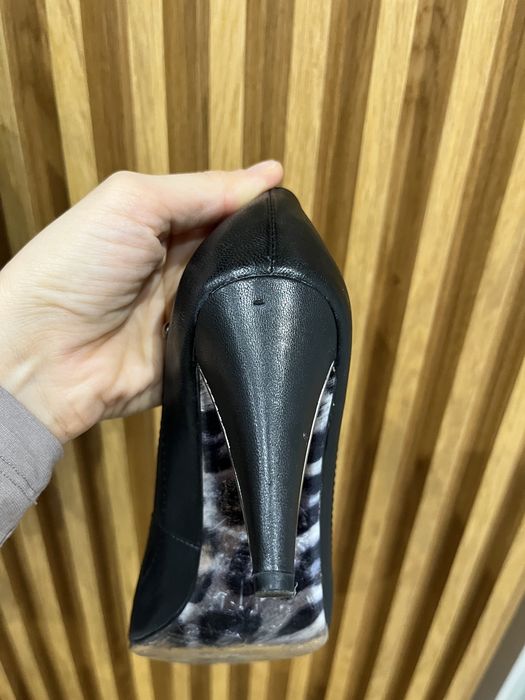 Секси кожени обувки с ток Estefania Marco 41