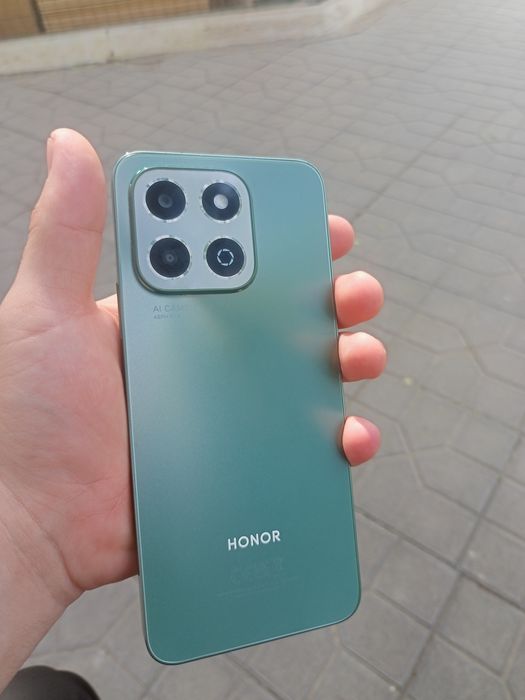 Honor x6b 6/256 toza tel urilmagan abmenga