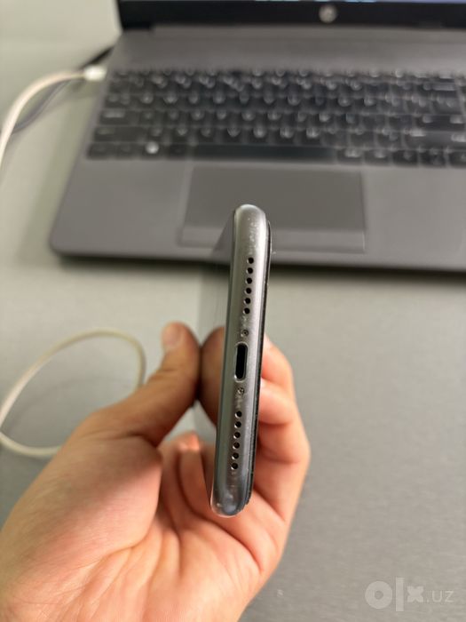 iPhone 11 sotiladi