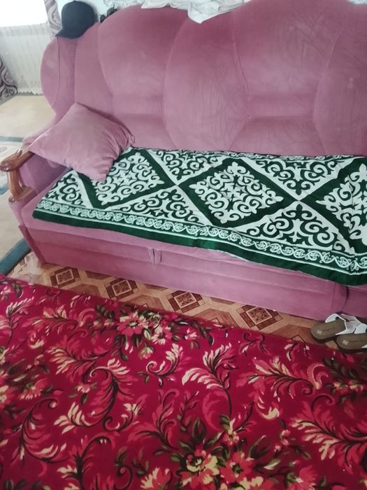 Продам  диван 5000