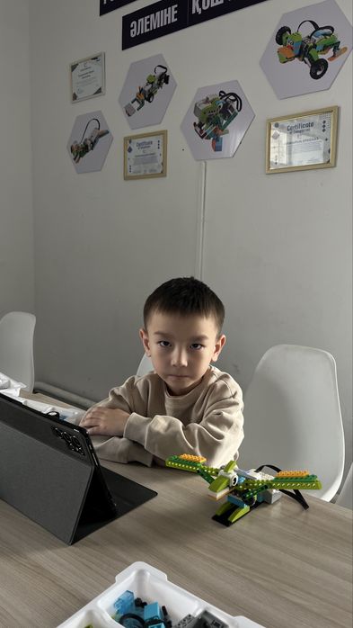 Конструктор робототехника