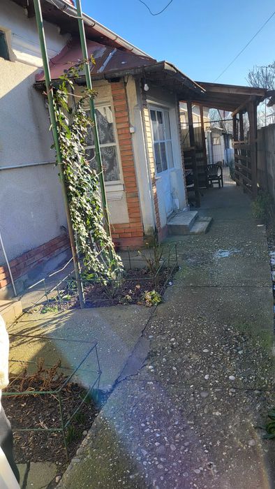 Casa de vanzare in comuna Slatioara, jud Olt