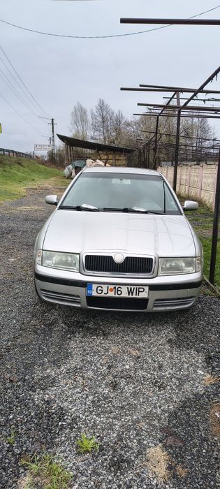 Skoda Octavia 1 motor 2.0 benzină