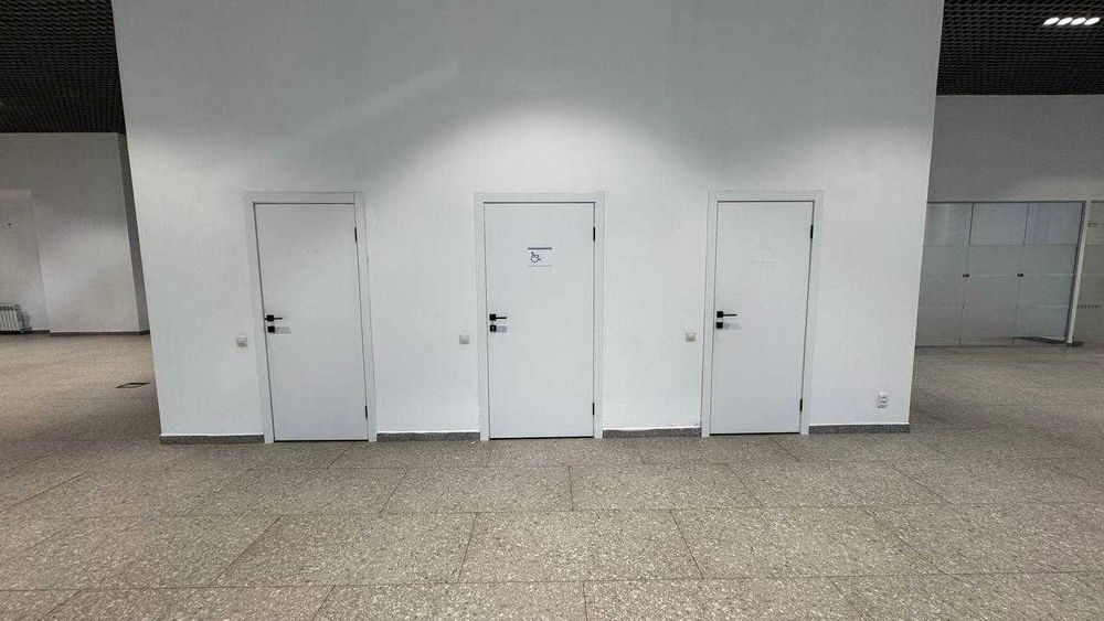 Сдам коммерческое помещение, ТЦ Аврора