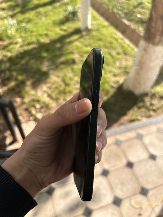 айфон 15 срочноо