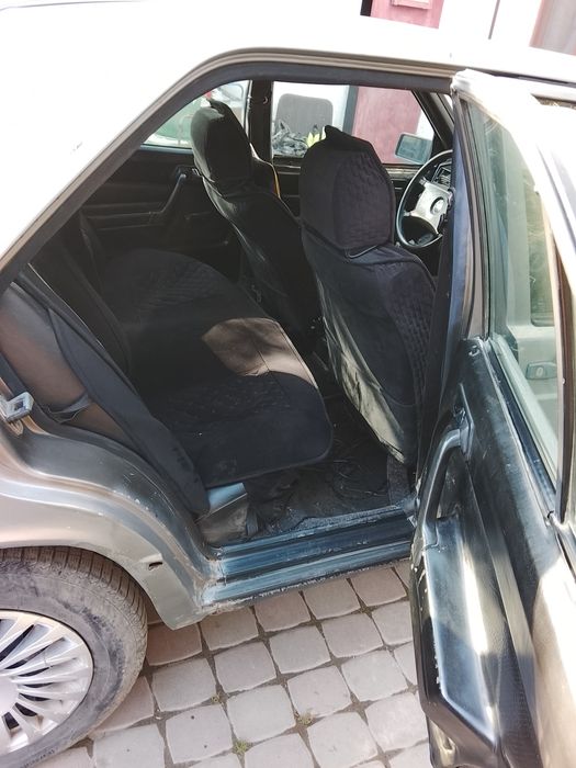 Мерседес 190, двигатель 2,3