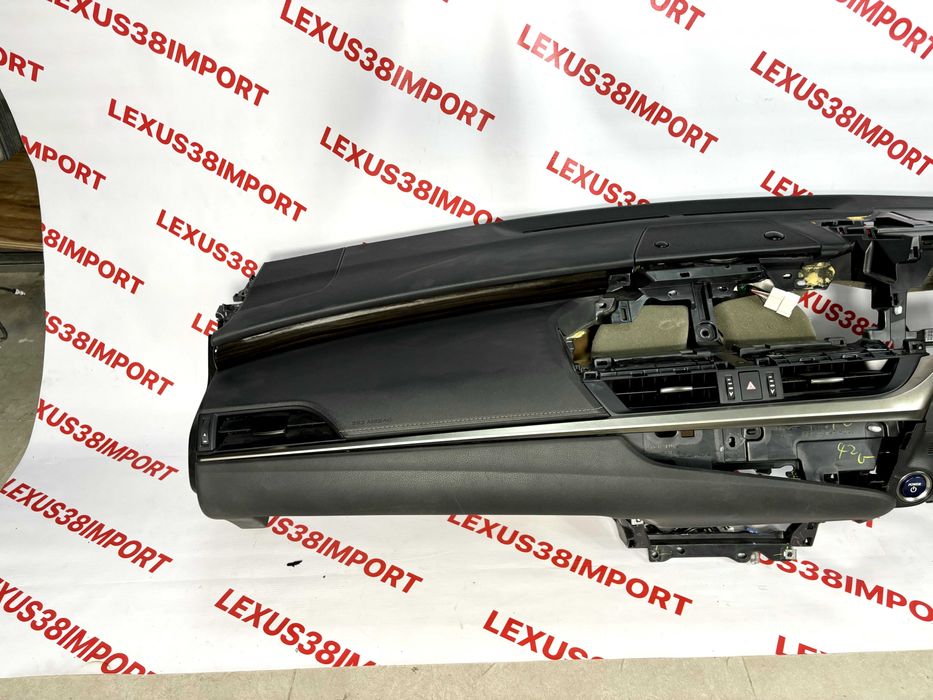 Торпедо Lexus ES300H AXZH10 A25A-FXS