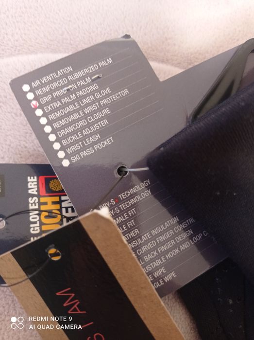 Нови дамски спортни ръкавици Sinner