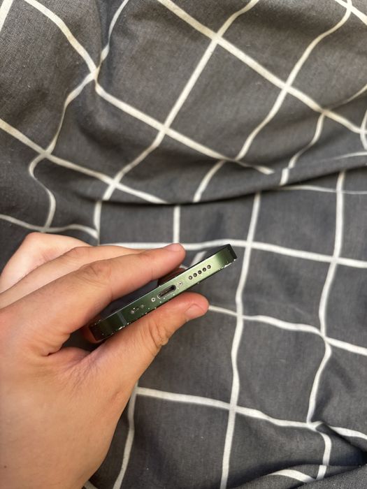 iPhone 13 Green 128GB – Baterie 100%