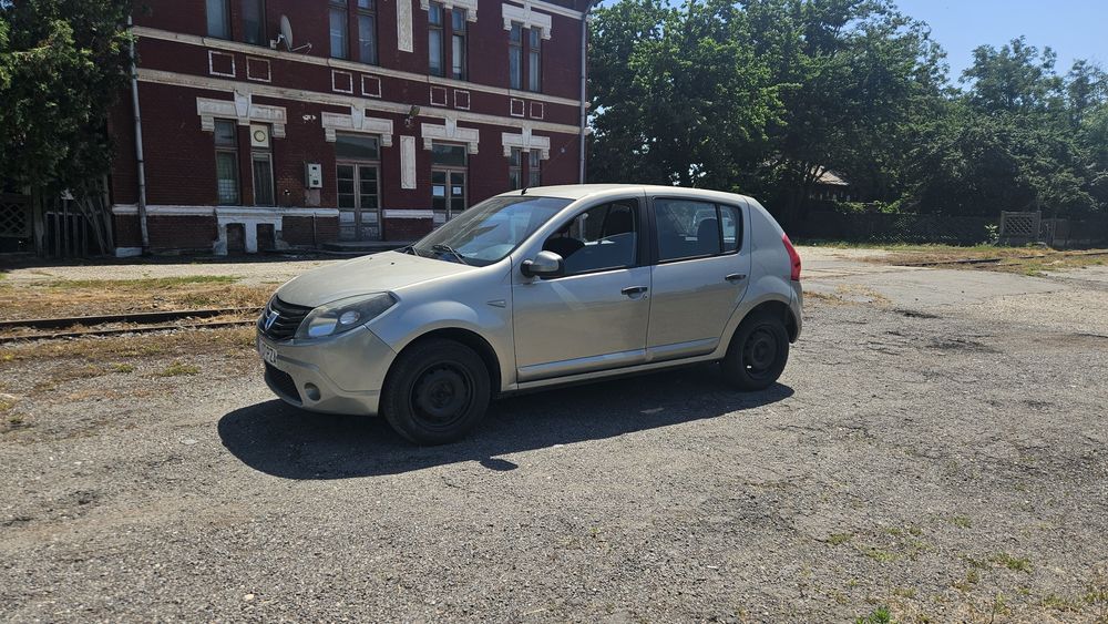 DACIA Sandero 2009 — imagine 4