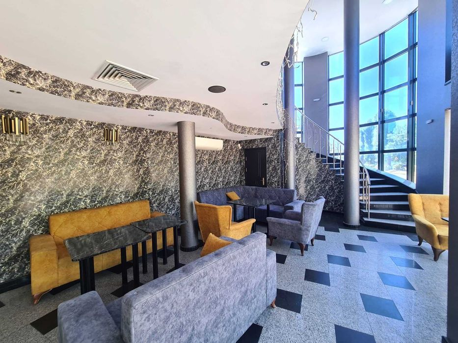 Продава се Магазин в Хасково, Училищни - 300 кв.м за 4 €/кв.м - Снимка #4