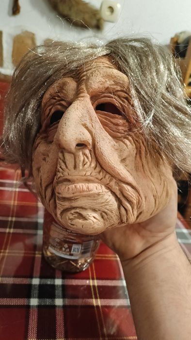 Гумени маски за карнавал