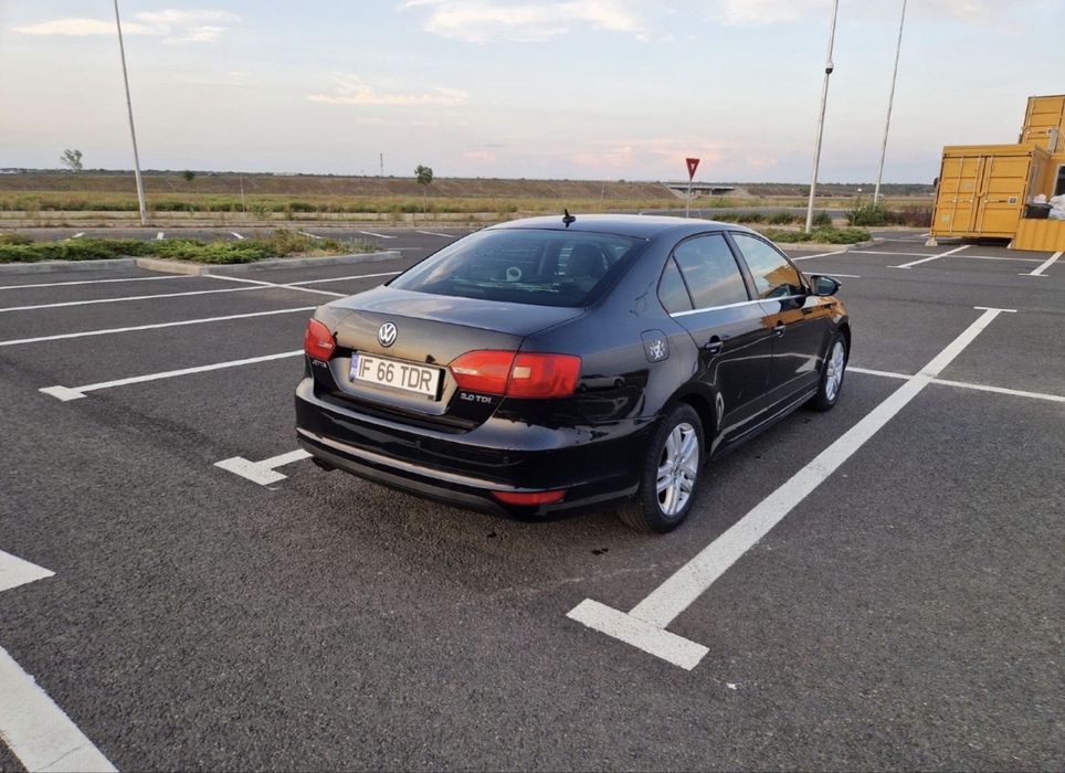 VW JETTA 2012 2.0 TDI