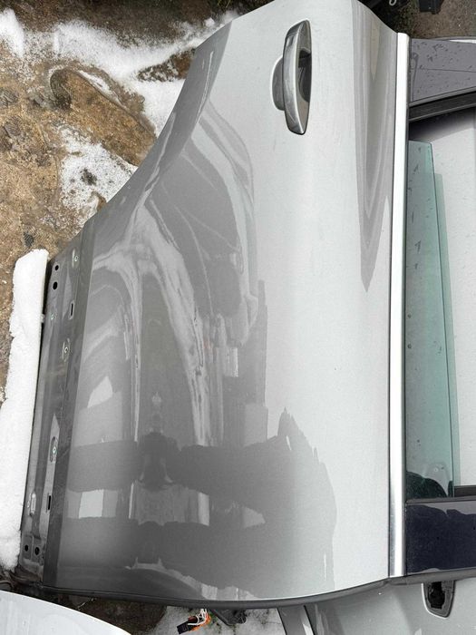Usa spate dreapta VW Touareg 7p R Line culoare LM7W