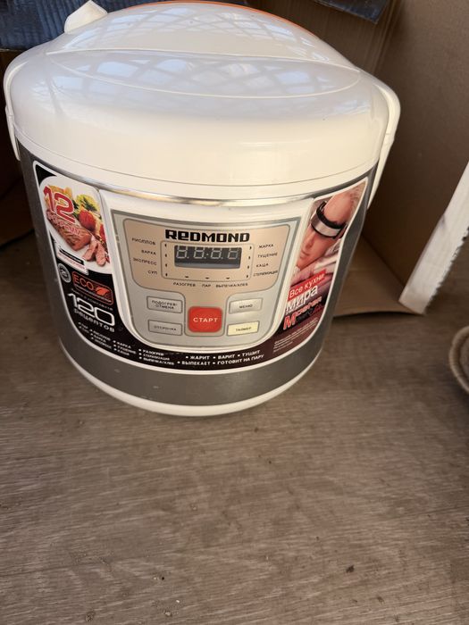 Мультиварка новая