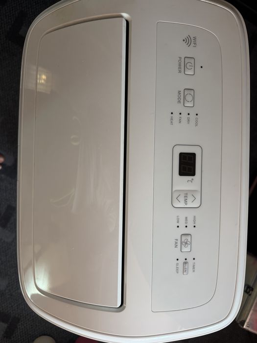 Aer Conditionat portabil HISENSE APC09QC, 9000 BTU, A, Wi-Fi, Inverter, Functie Dezumidificare, kit instalare inclus, Alb