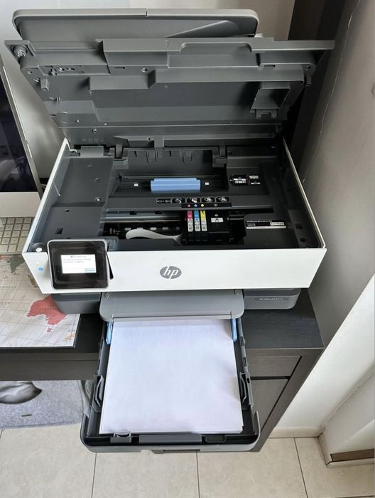 Imprimanta HP OfficeJet 8014