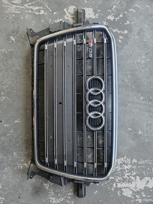 Grila centrala Audi Q5 SQ5  8R, FY Facelift 2012-2024